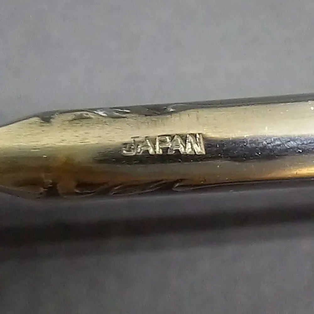 United Silver Stainless Acadia Modern Dinner Knife-Japan-Floral-Pierced-Lot of 4